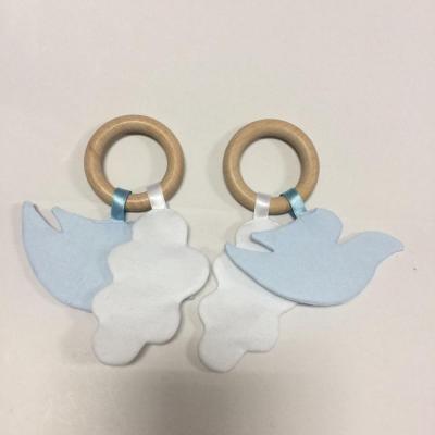 China Baby Teething Toy Baby Teether Toy Beech Wood Ring with Bird Cloud Shape Soft Toys for sale