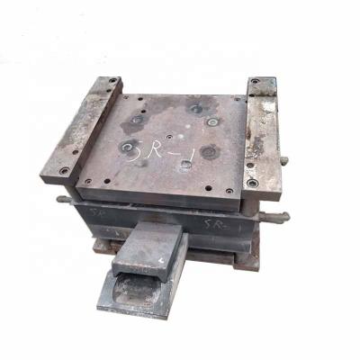 China Aluminum High Quality OEM Customized SKD61 Gravity Casting Cavity Mold for sale