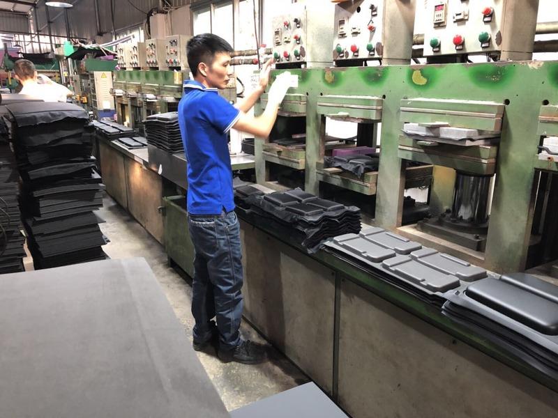 Fornitore cinese verificato - Shenzhen Baoliyuan Handbags Leather Factory