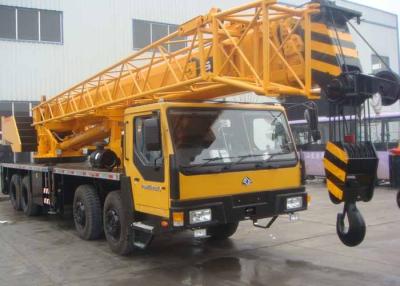 China 57.7 Meter Boom Length Hydraulic Truck Crane , 50 Ton Hydraulic Boom Crane for sale