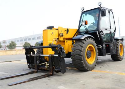 China Hydraulic Telescopic Boom Forklift Lifting Height 13700mm Construction Heavy Equipment for sale