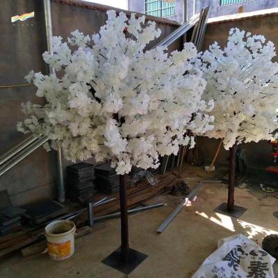 China Artificial White Cherry Blossom Tree Centerpiece Wedding Strap Small Trees For Sale Decoration Wholesale for sale