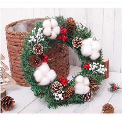 China 2021 Decorative Handwork Christmas Wreath Collection Cotton Pine Cones Garlands Hanging for sale