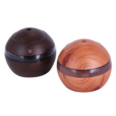 China Mini Size Round Shape Ultrasonic Portable Aroma Humidifier With Light for sale