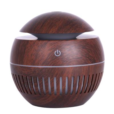 China Colorful LED Lights Mini Air Diffuser Aromatherapy Diffus Essential Oil Humidifier for sale