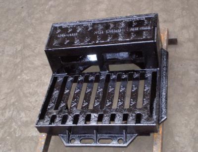 China F900 700x700 machines with screws - manhole covers - wall grid for sale