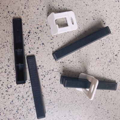 China Factory Directly Sale Modern Plastic Tile / Leveling System Clips And Wedges for sale