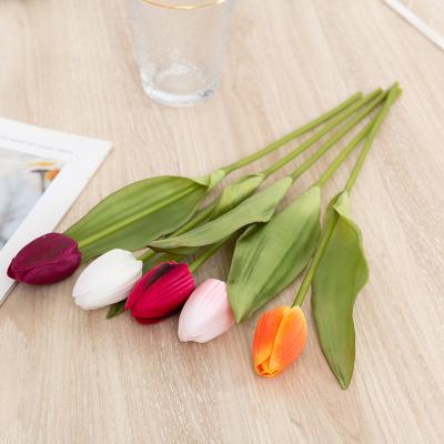 China 2021 Chinese Home Flower Artificial Flower Decoration Real Keeping Single Artificial Flower Tulip for sale