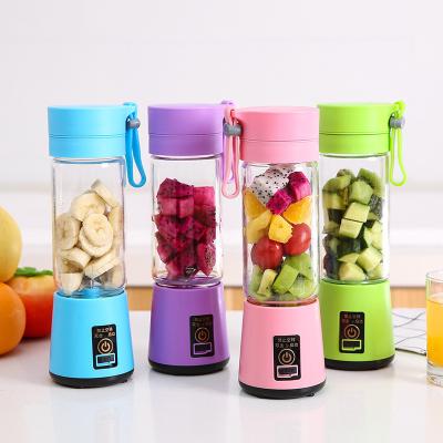 China Portable Car 2 Blades 6 Blades 4 Blades Mini Juice Mixer Smoothie Maker Juicer Blender Cup Bottle for sale