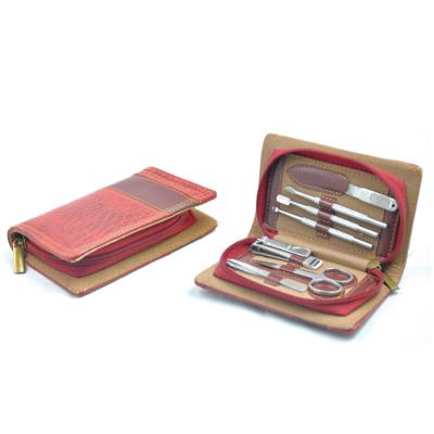 China Madame Hand Bag Deluxe Popular Durable Leather Manicure Set for sale