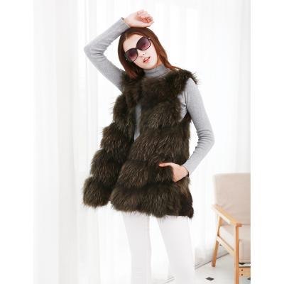 China Women Winter Girls Warm Fur Vest Wholesale Custom Made Elegant Waterproof Europe Real Fur For Women for sale