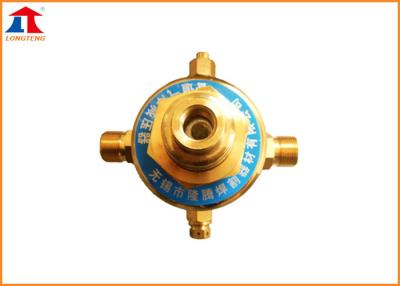 China Brass Oxygen Double Stage Gas Regulator , Pressure Reducing Structure for sale