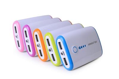 Chine Chargeur mobile d'USB de banque de puissance de la capacité élevée 8800mAh USB double pour l'appareil-photo à vendre