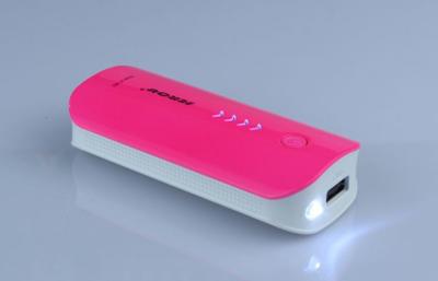 China Rosa 5600mAh Lithium Samsung/Iphone-Energie-Bank-Stromversorgungs-Mobile-Ladegerät zu verkaufen