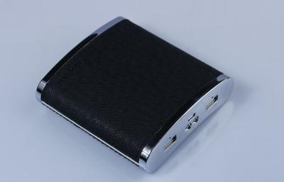 China Alimentación por USB portátil universal del Portable del banco del poder del externo negro 13000mah en venta