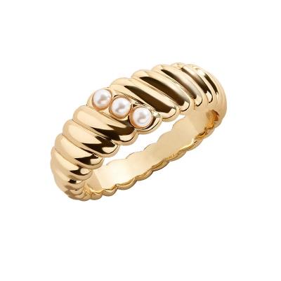 China Gemnel INS CLASSIC Tasty Jewelry Plated Brass Gold Pearl 18 Karat Gold Classy Statement Ring For Woman For Woman for sale