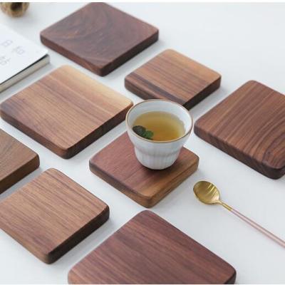 China Custom Size Sustainable Square Shape Premium Quality Black Walnut Wood Place Mats And Coasters For Mugs Cups for sale