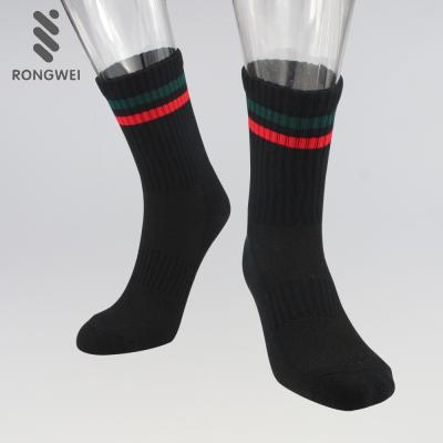 China Low Price Guaranteed Quality Black Socks Antibacterial And Custom Made Man Branded Socks for sale