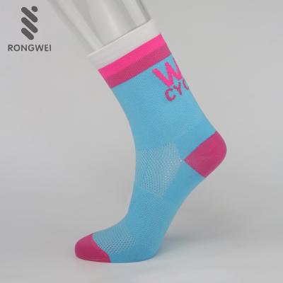 China China Wholesale Custom Cheap Antibacterial Crew Men Sports Cycling Socks for sale