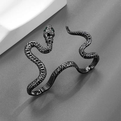 China Other Fashion Snake Rings Jewelry Black Men Hip Hop Alloy Snake Animal Rings For Men for sale