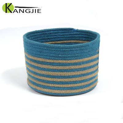 China Sustainable Handmade Customize Durable Round Jute Rope Small Storage Baskets for sale