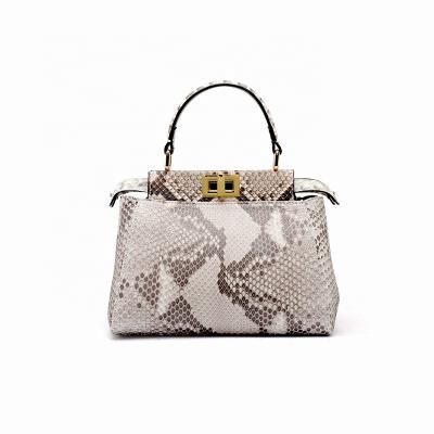 China 2021 fashion trend famous brands ladies chain handbag luxury python leather handbag for sale