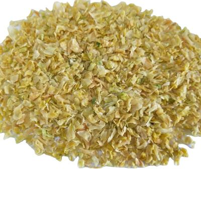 China New Dry Crop Dried Dehydrated White Yellow Chinese Vegetable Cabbage Flakes Pellets for sale