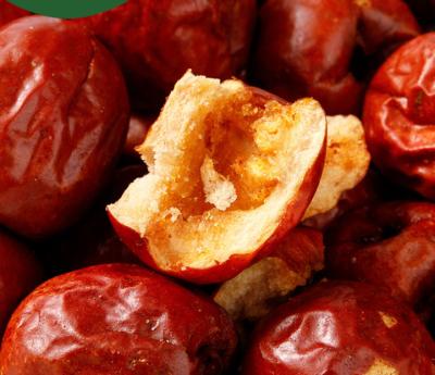 China Low Temperature Dry Vacuum Fried VF Vegetables Red Dates Crunchy Healthy Snacks for sale