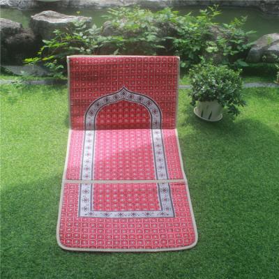 China 2021 Embossed Middle East Luxury Backrest Prayer Blanket Mosque Prayer Worship Folding Muslim Carpet Washable for sale