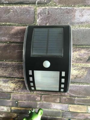 China Luz solar ahorro de energía de la seguridad de la luz/LED Pir del sensor de la seguridad para el balcón en venta