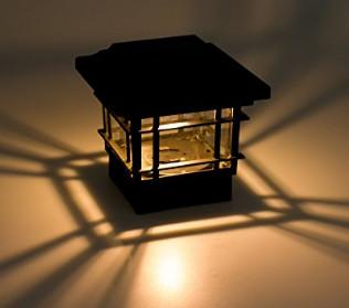 China ECO Friendly Solar Post Cap Lamp 150 Lumens Quick Installation For Garden Yard for sale