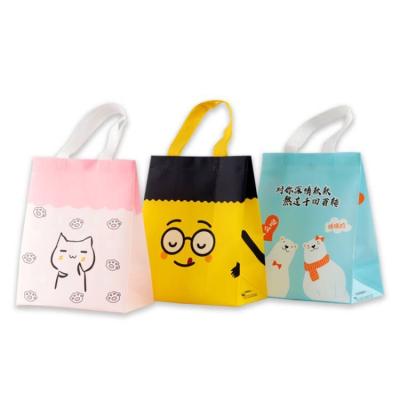 China Eco-Friendly Recyclable Take-Out Reusable Nonwoven Bag 21*11*27cm Western Food Fast Bag Tote Nonwoven Bags for sale