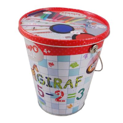 China Food Grade OEM Decorative Bucket Shape Christmas Popcorn Cans With Handle And Lid for sale