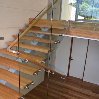 China Modern Free Sample Frameless Fit Tempered Glass Standoff Bolts Balustrade Standoff Glass Balustrade for sale