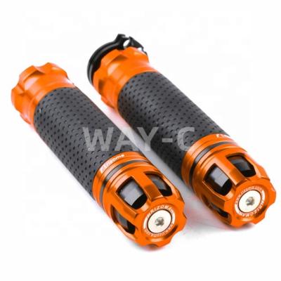 China Universal CNC Racing Bike Motorcycle Modified Parts Rubber Handlebar Grips for sale