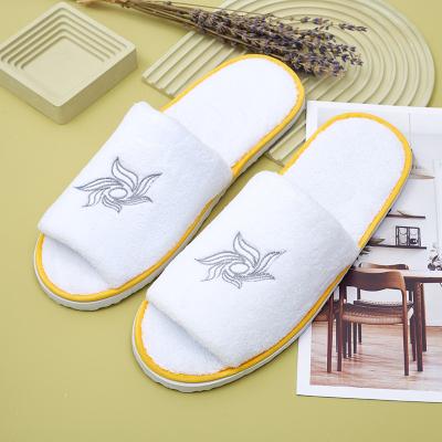 China Exquisite Disposable Hotel Amenities Custom Logo Bathroom SPA Guestroom Toiletries Luxury Open Toe Coral Fleece Wholesale Disposable Hotel Slipper for sale