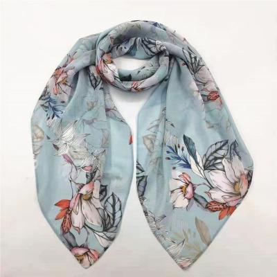 China Manufacture Supplier Turkey Style Soft Smooth Feeling Chiffon Scarf For Muslim Hijab Malaysia Ladies With Good Quality for sale