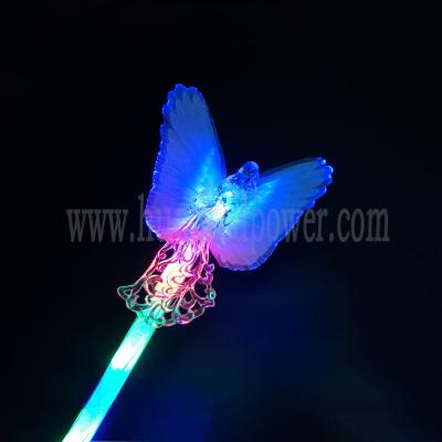 China Mode 38CM Prinzessin-Light Up Wand Toy führte Schmetterlings-Stab 3 IC-Funktionen zu verkaufen