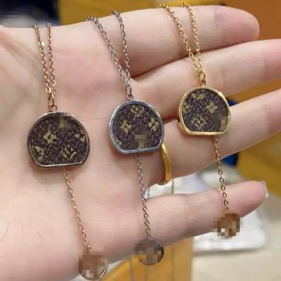 China Casual/Sporty 2023 New Fashion Jewelry Necklaces Diamond Ring Pendant Fine Necklaces For Women for sale