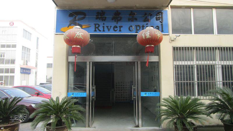 Verified China supplier - Danyang River Optical Co., Ltd.