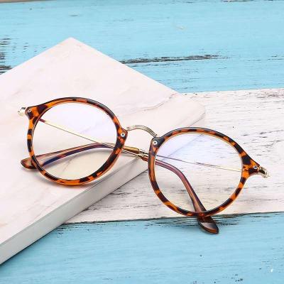 China Ultralight Glass Frame Computer Blue Light Glasses Round Transparent Female Glasses Frame Optical Frames Clear for sale