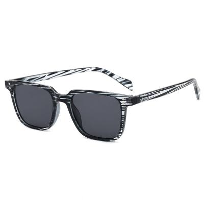 China Fashionable unisex custom logo rivet rectangle sunglass men women square shades uv400 sunglasses wholesale plastic ce for sale