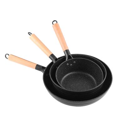 China Sustainable restaurant forged cookware aluminum non-stick pot and pan set with wooden handle for sale