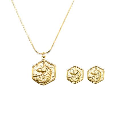 China New CLASSIC Trendy Earrings Necklace Set European American Gold Plated Lucky Jewelry Necklace Pendant Jewelry Set for sale