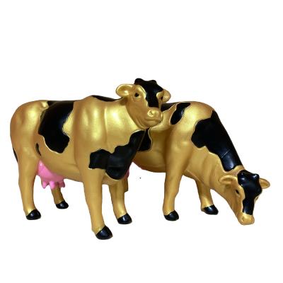 China SCARE Gold Plastic Cow Animal PVC Decorations Ornaments Model Toys for sale