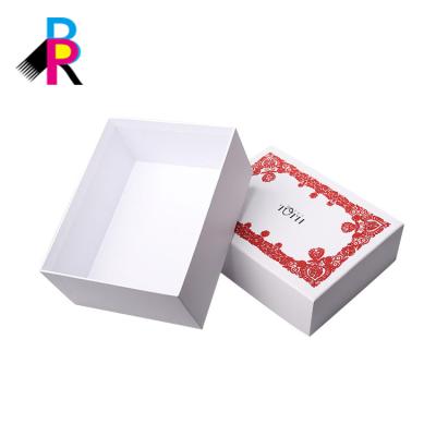 China Recyclable Baby Bath Towel Box For Gift Package Dress Package Box With Custom Logo for sale