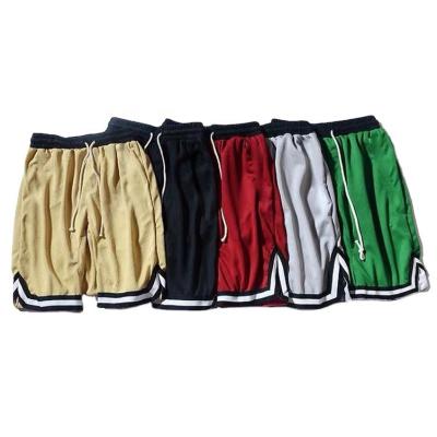 China Breathable Custom Mesh Stripe Workout Mens Fitness Cargo Shorts Polyester Logo Hip Hop Basketball Shorts Logo Fashion Gym for sale