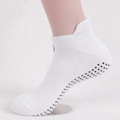 China Custom logo, desig white Colour with Anti-Slip Dots socks for sale