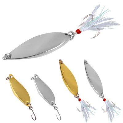 China Sour Lead Metal Casting Away Fishing Sinking Lures Iron Leaf Viper Leech White Striped Luya Lures Spangle for sale