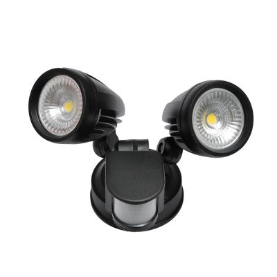 China Garden 26W Dual Head Motion Activated Outdoor Led Sensor Security Outdoor Spot Light for sale